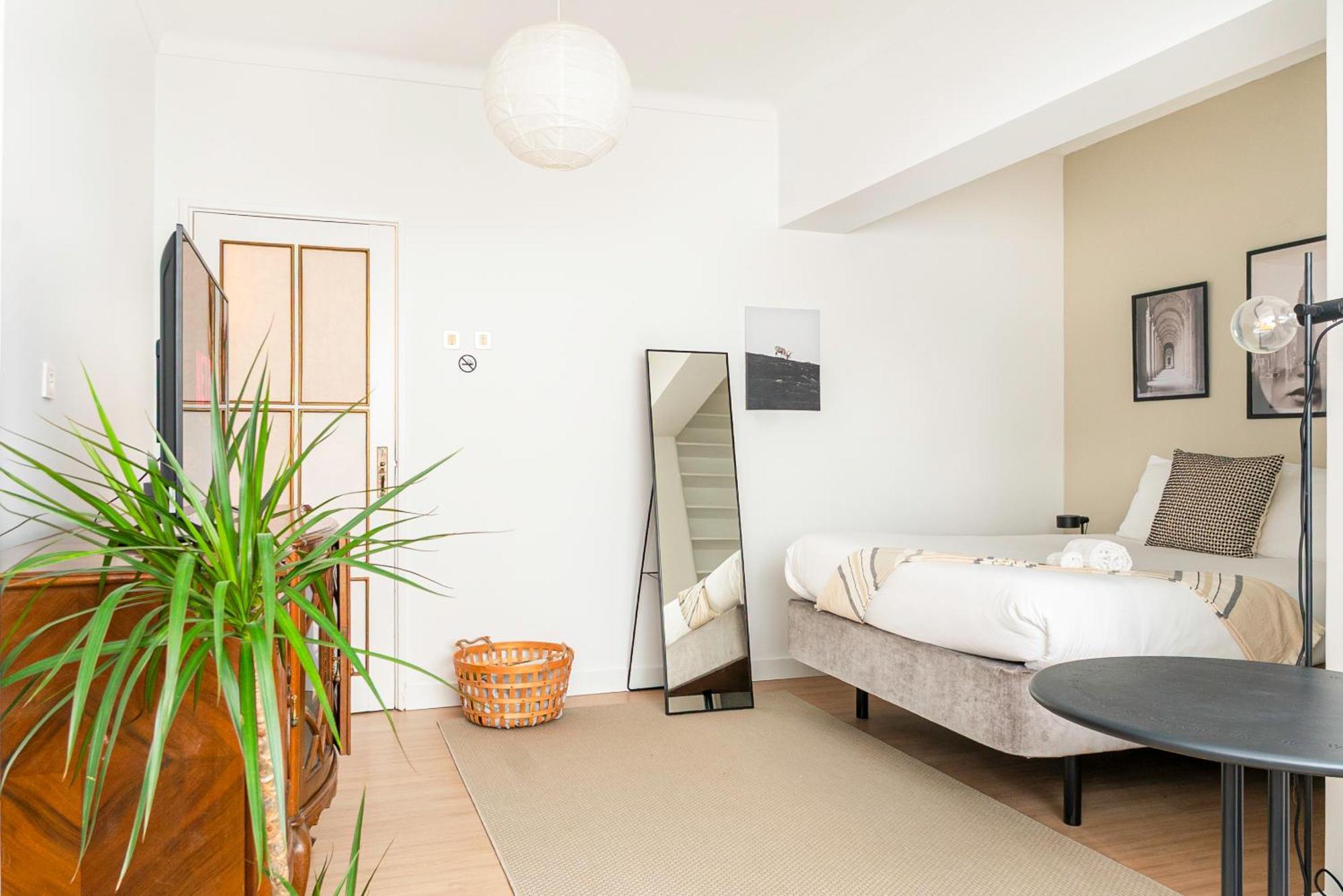 Soar Home I Urban Nest - Near Airport & Green Park Lisboa Ngoại thất bức ảnh